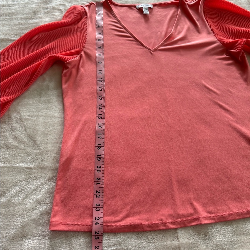Calvin Klein Coral Relaxed Blouse with Flowing Fabric - Picture 2 of 11
